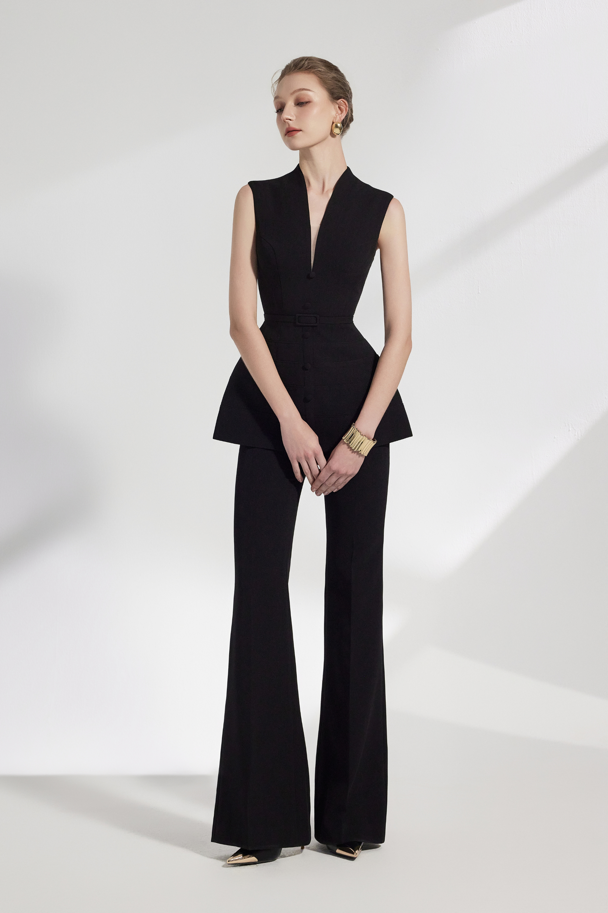 Vanta Flared Trousers With Back Slit