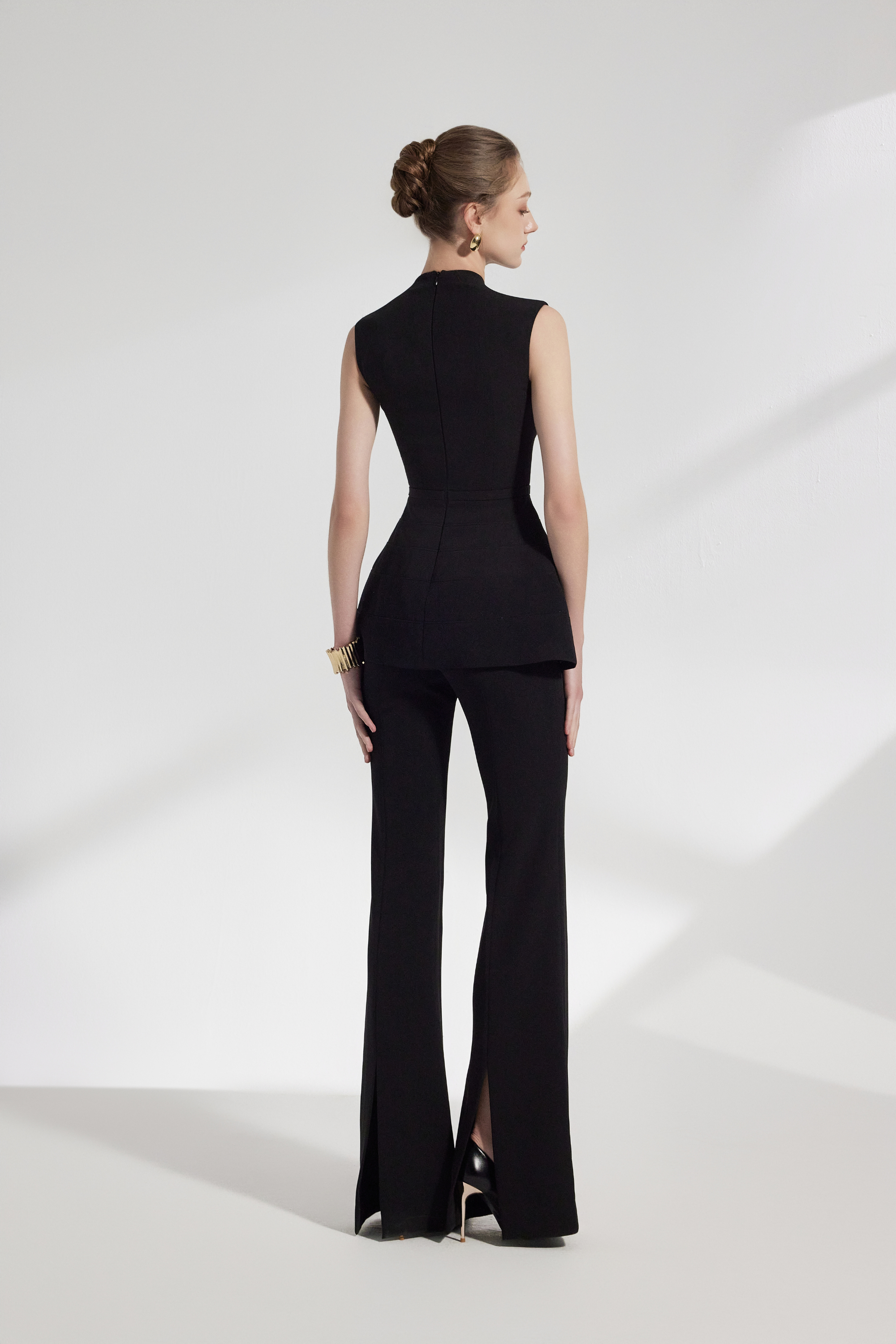 Vanta Flared Trousers With Back Slit