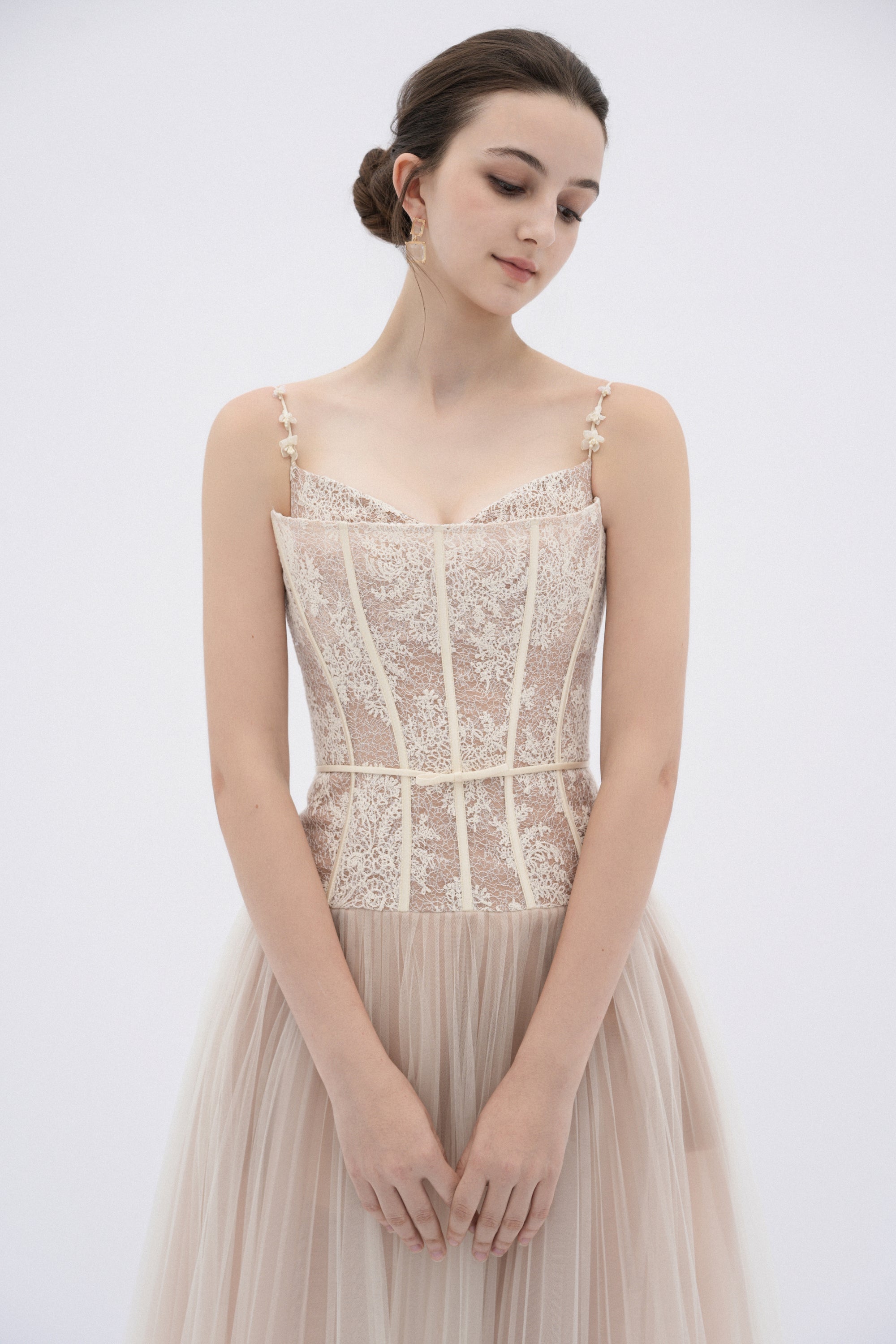 Alizea Alizea Corset Tulle Midi Dress – DeNio Official Website - by Levince ...