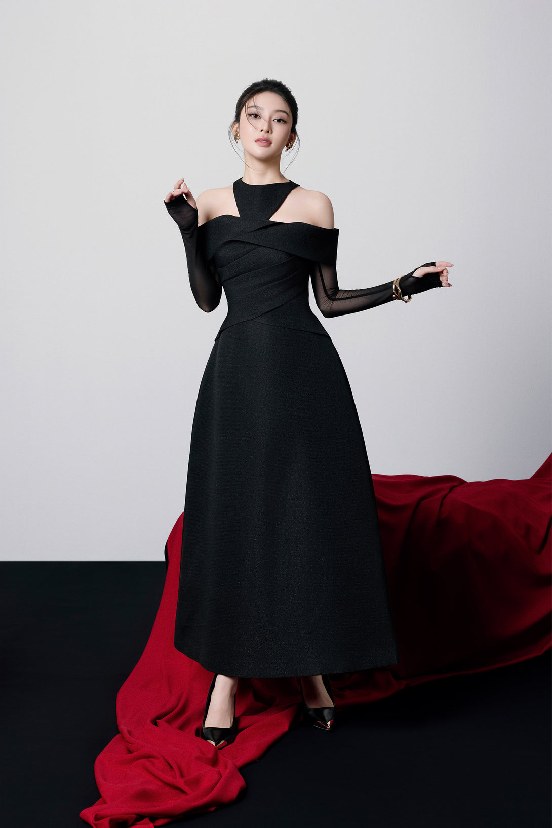 Calla High-Neck Cutout Midi Dress – DeNio Official Website | DeNio
